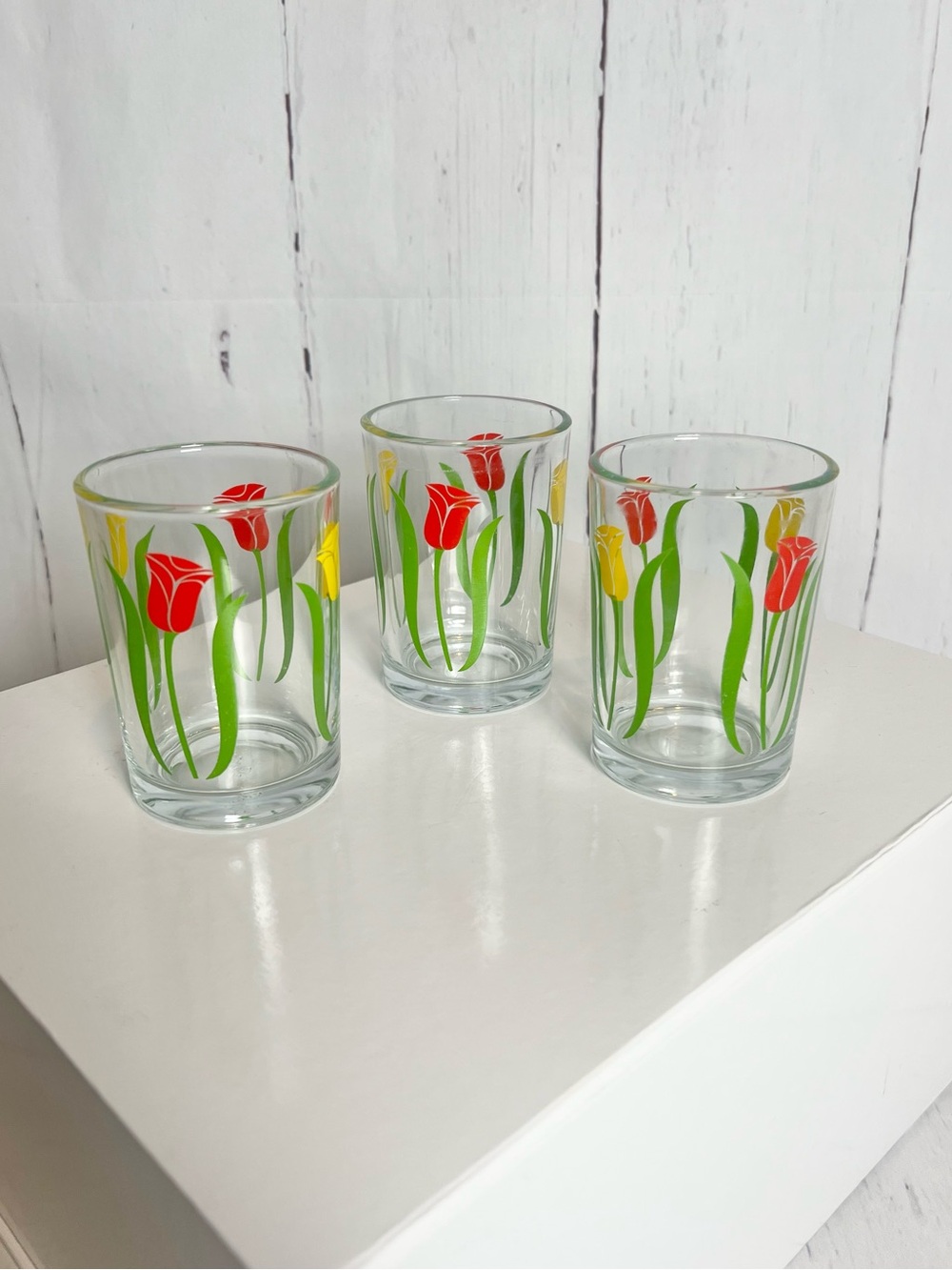 Vintage Red and Yellow Tulip Juice
Glasses set of 3